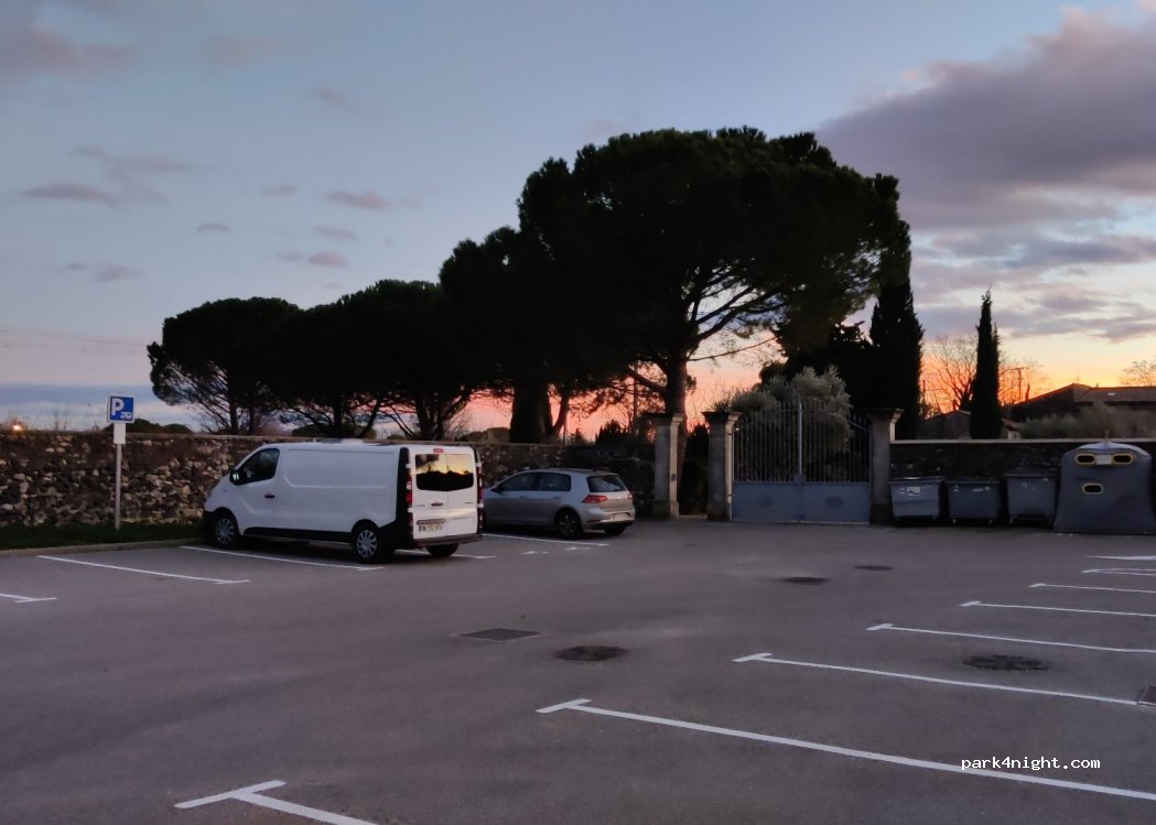 (07400) Meysse - 3 Place de l'Église — foto 3