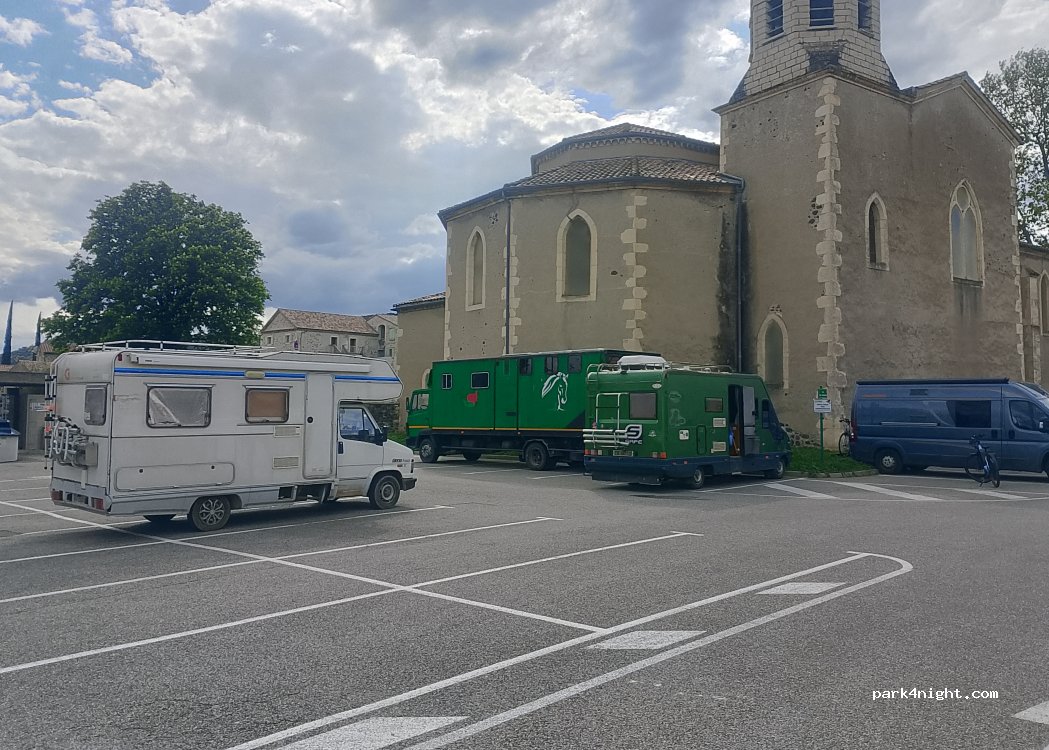 (07400) Meysse - 3 Place de l'Église — foto 5
