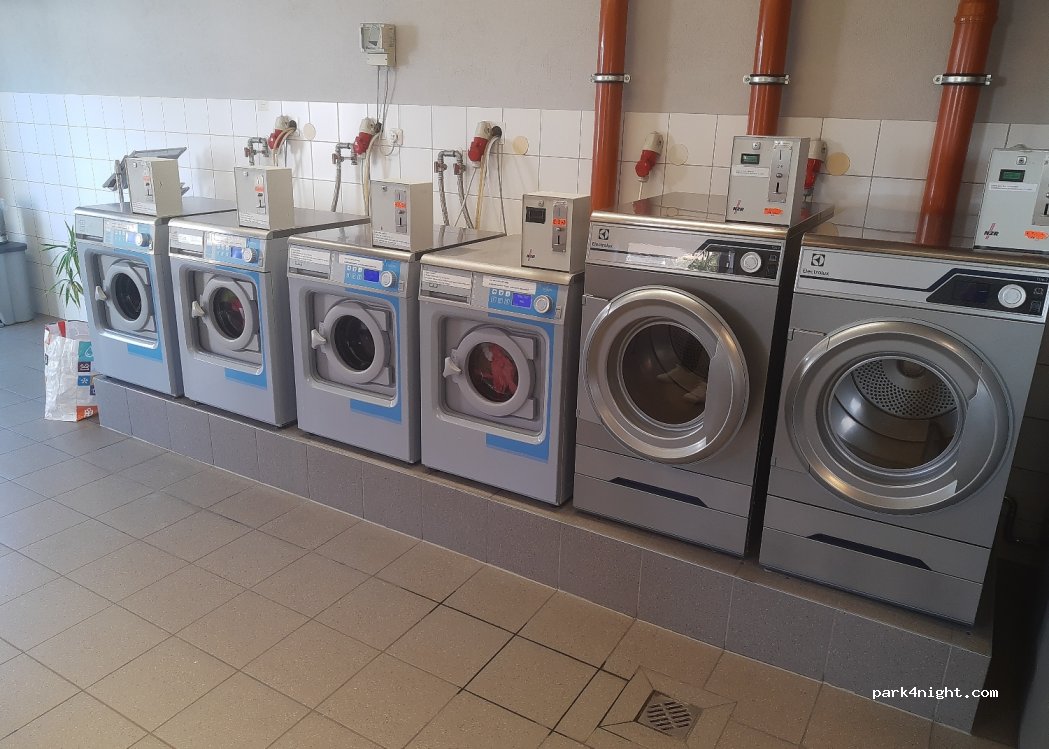 (6380) Sankt Johann in Tirol - 13a Kaiserstraße — foto