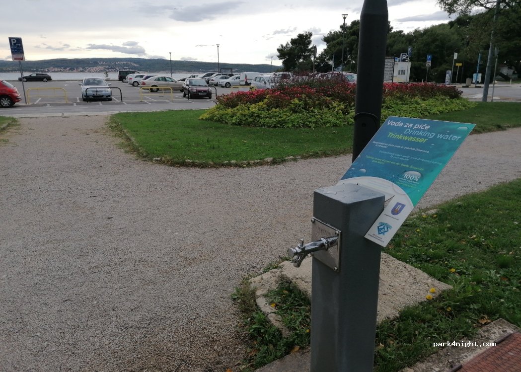 (51260) Crikvenica - Ul. Ivana Skomerže — foto