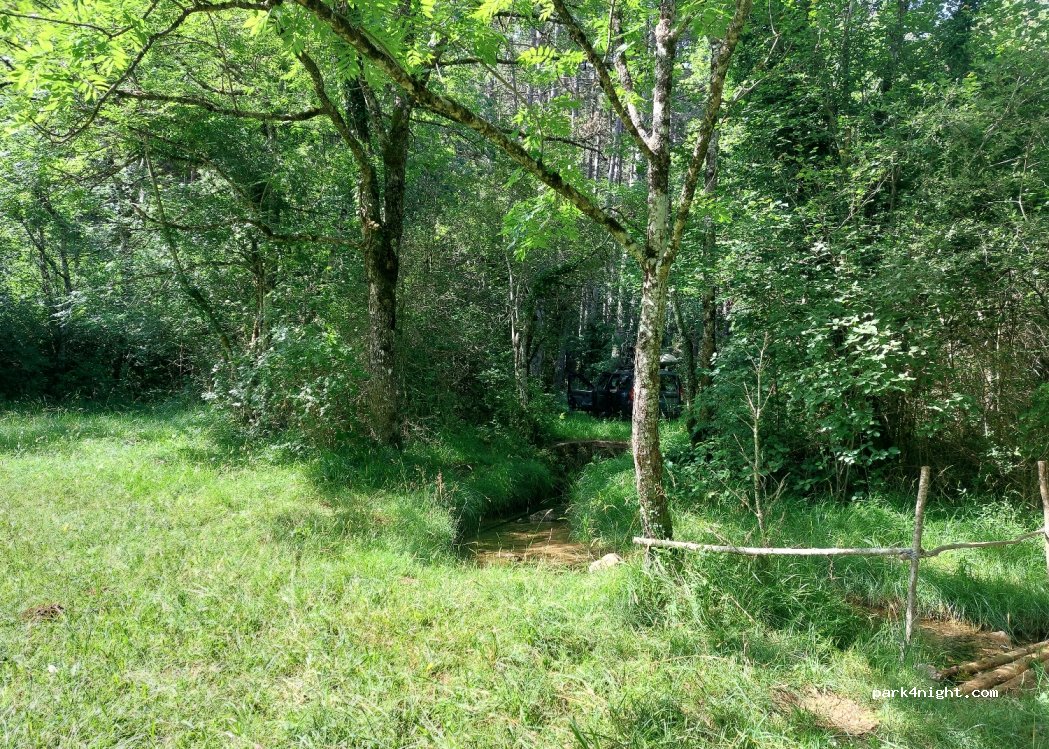 (12490) La Bastide-Pradines - Unnamed Road — foto 2