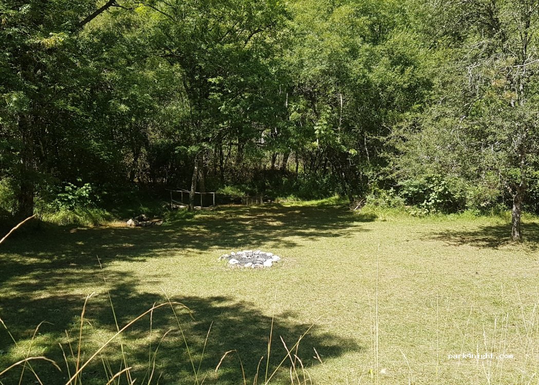 (12490) La Bastide-Pradines - Unnamed Road — foto 3