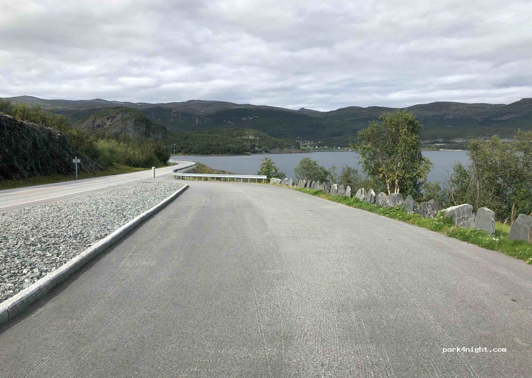 (9540)  - 653-655 Kråknesveien — foto