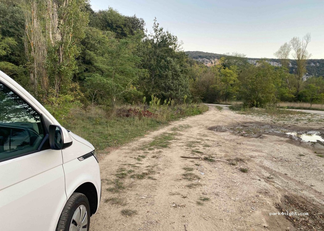 (07150) Vallon-Pont-d'Arc - Unnamed Road — foto