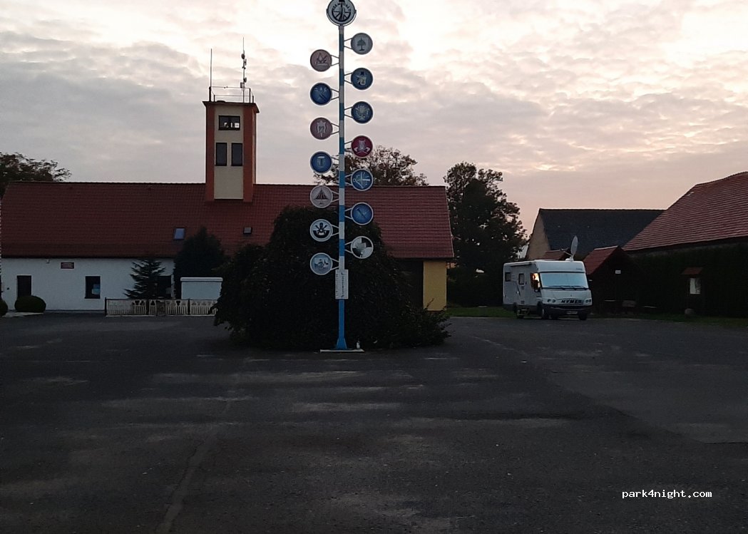 (48-220) Łącznik - 21 Św Walentego — foto