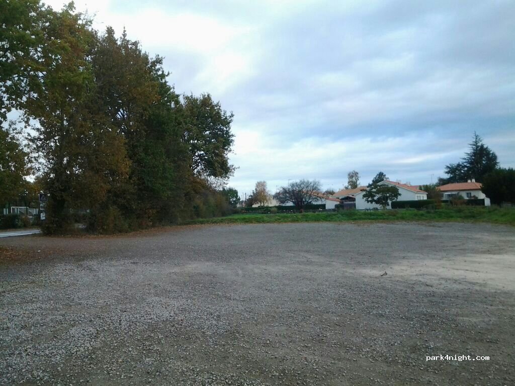 (85310) Saint-Florent-des-Bois - D101 — foto 3
