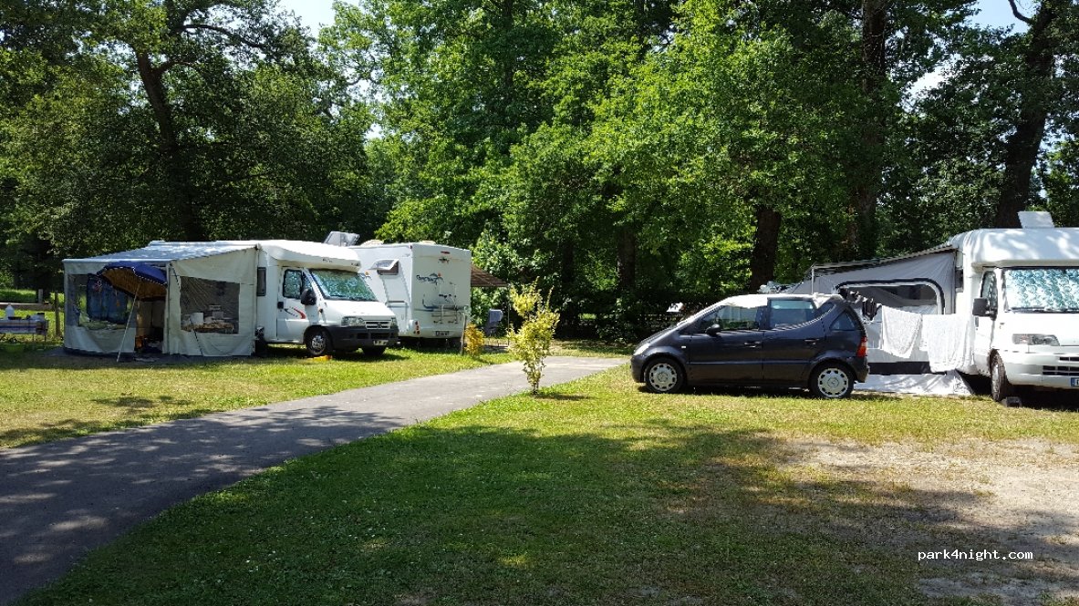 Camping privé des Chênes — foto 2