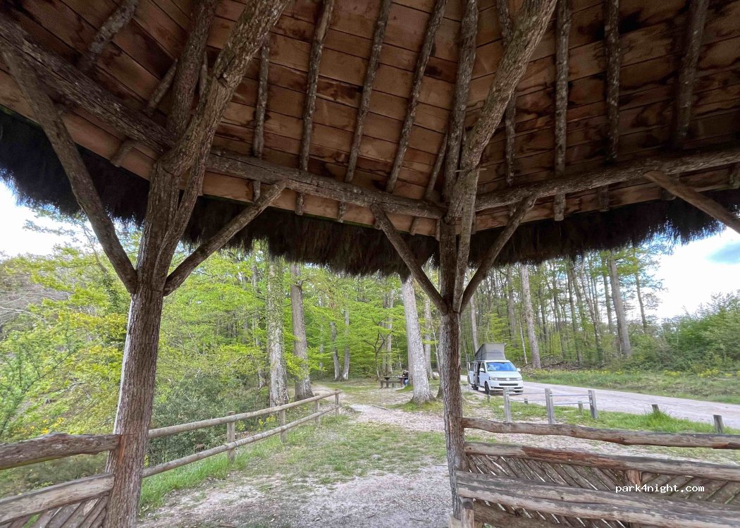 (37600) Sennevières - Unnamed Road — foto 4