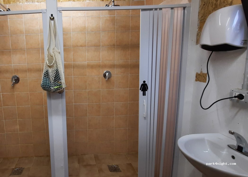 Area di Sosta Camper Le Terme — foto 3