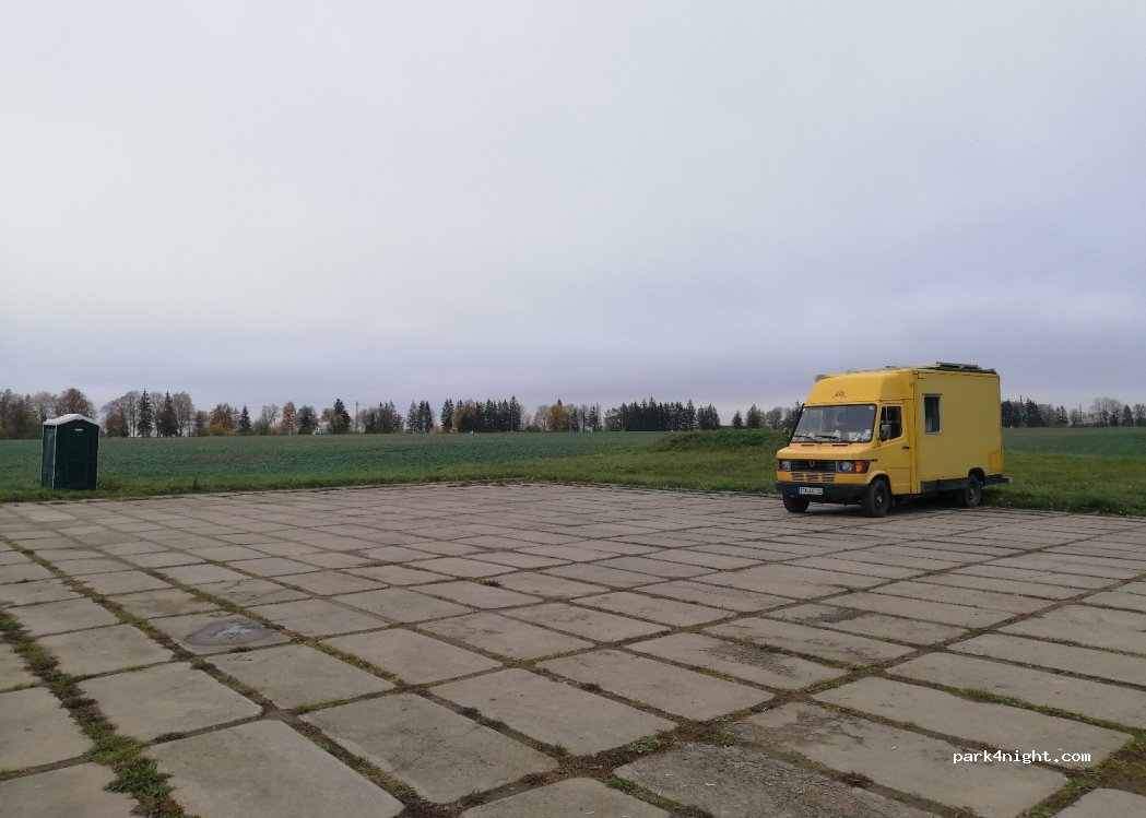 () Dumšiškiai - — foto