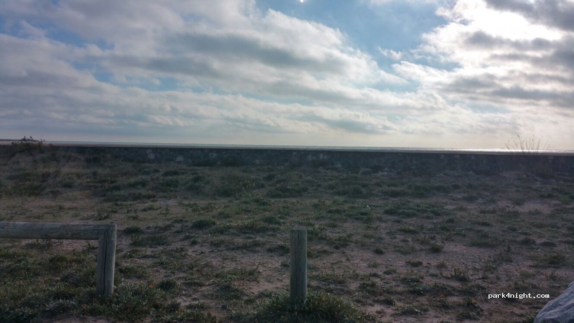 (11430) Gruissan - 108 Avenue de la Clape Tr — foto