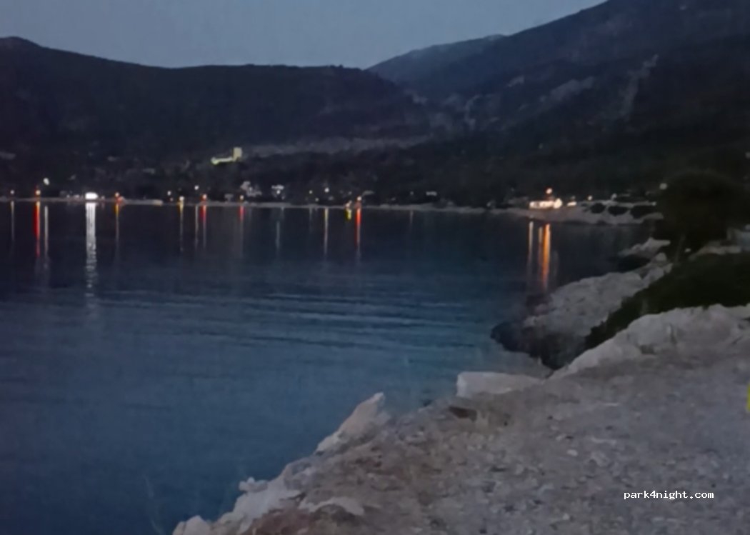(190 12) Porto Germeno - Unnamed Road — foto 2