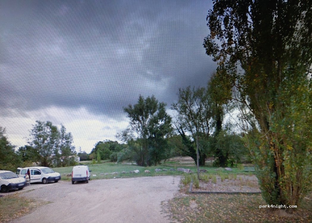 (82000) Montauban - 1182 Chemin d'Austrie — foto