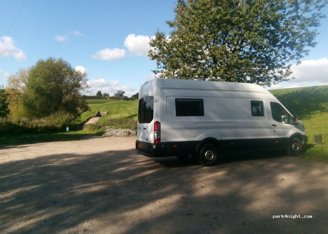 (NN6 6HZ) Northampton - Naseby Rd — foto