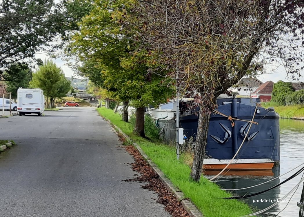 (60150) Thourotte - 9 Chemin de Contre-Halage — foto 4