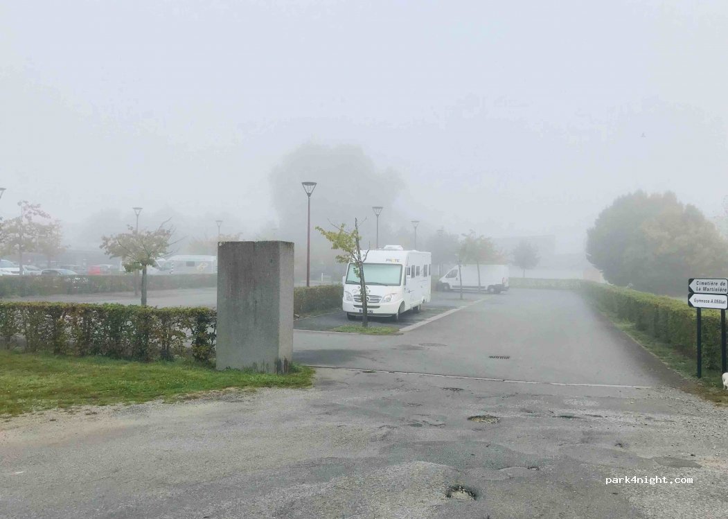 (35136) Saint-Jacques-de-la-Lande - 8 Rue de la Martinière — foto