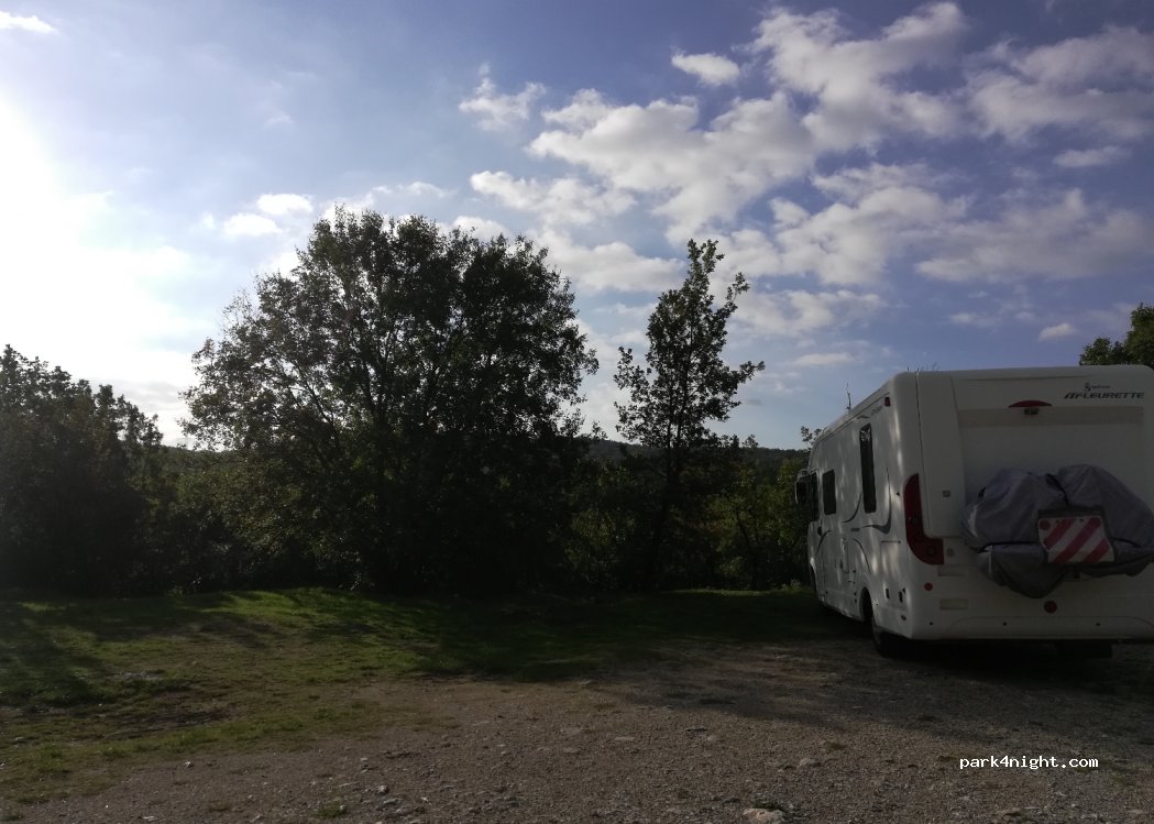 (06460) Saint-Vallier-de-Thiey - 2600 Chemin de Sainte-Anne — foto 3