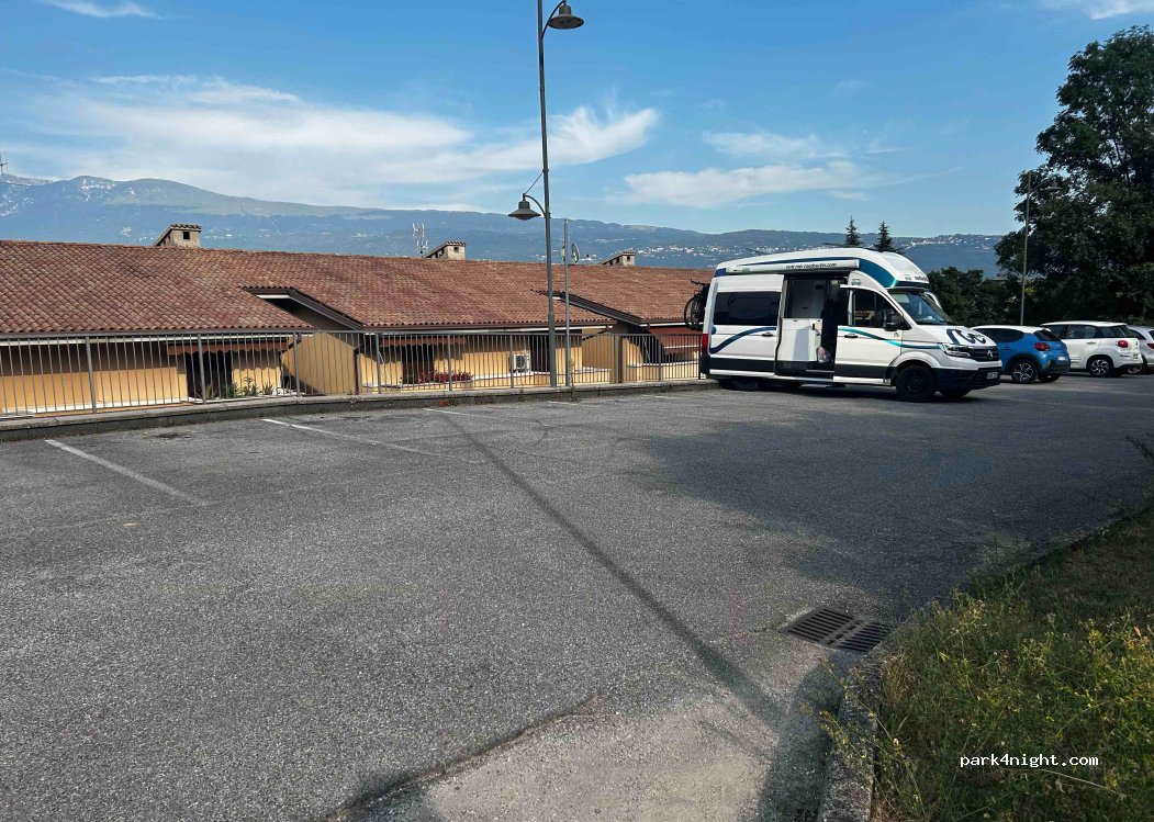 (25084) Gargnano - 42 Via Villavetro — foto