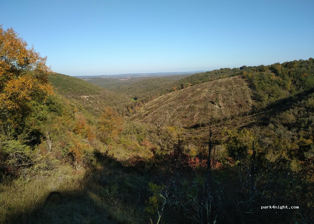 (46350) Reilhaguet - Unnamed Road — foto