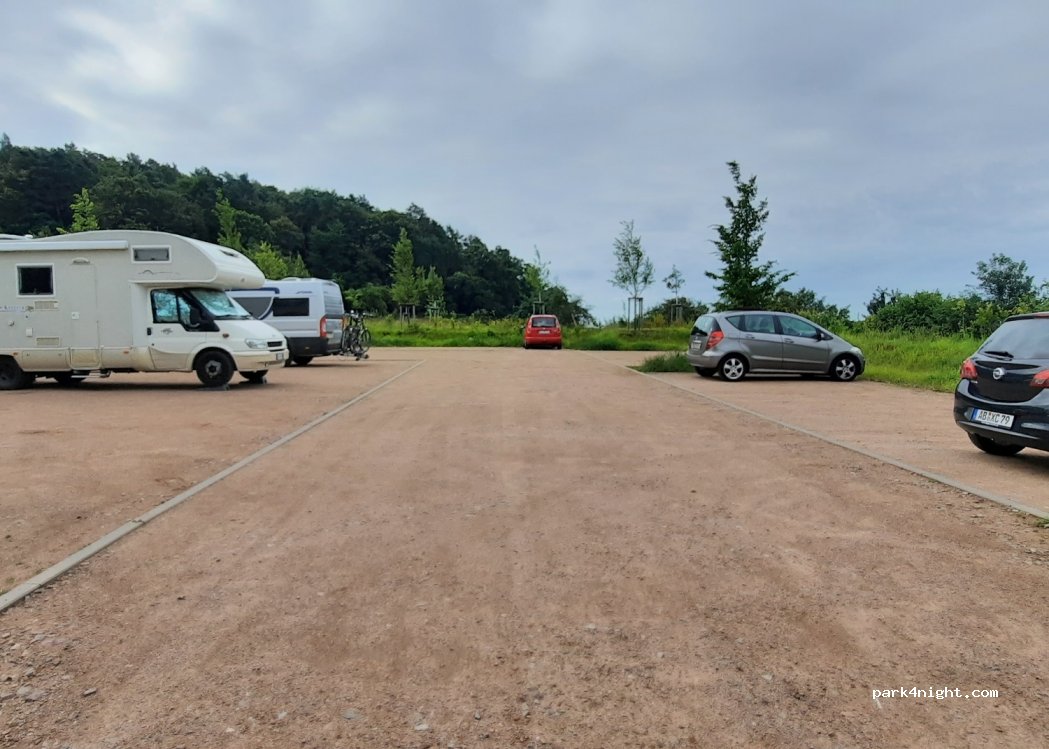 (63808) Haibach - 100 Am Findberg — foto 3