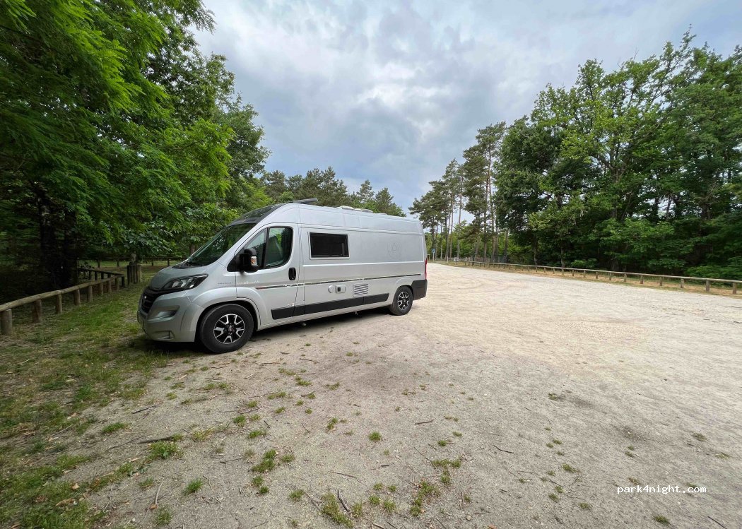 (41600) Nouan-le-Fuzelier - — foto