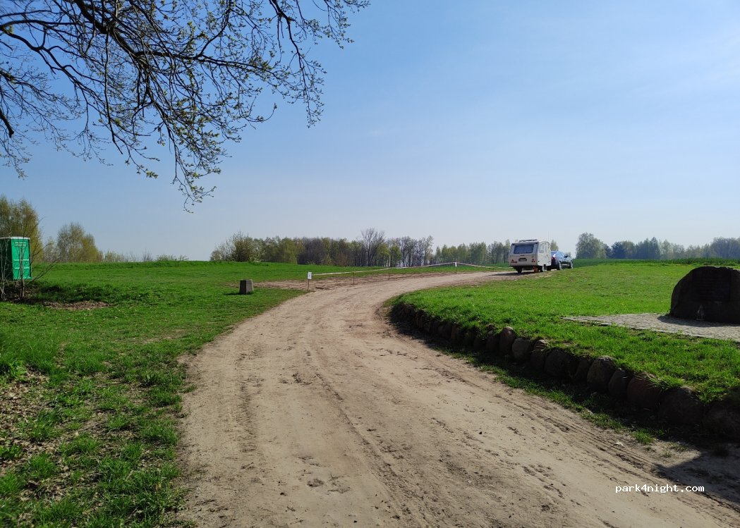 (27-100) Iłża - 7 świętego Franciszka — foto 2