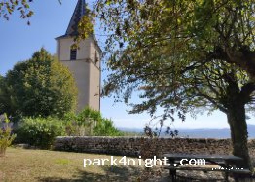 (39270) La Tour-du-Meix - 2 Place Saint-Christophe — foto