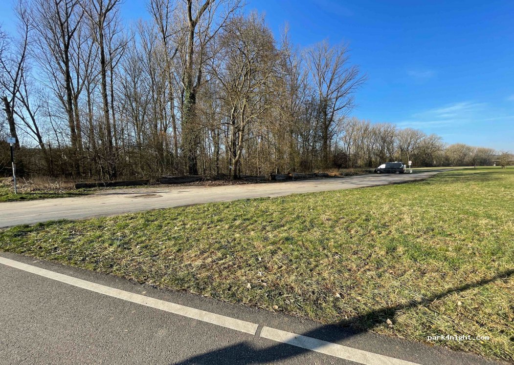 (71691) Freiberg am Neckar - — foto 2