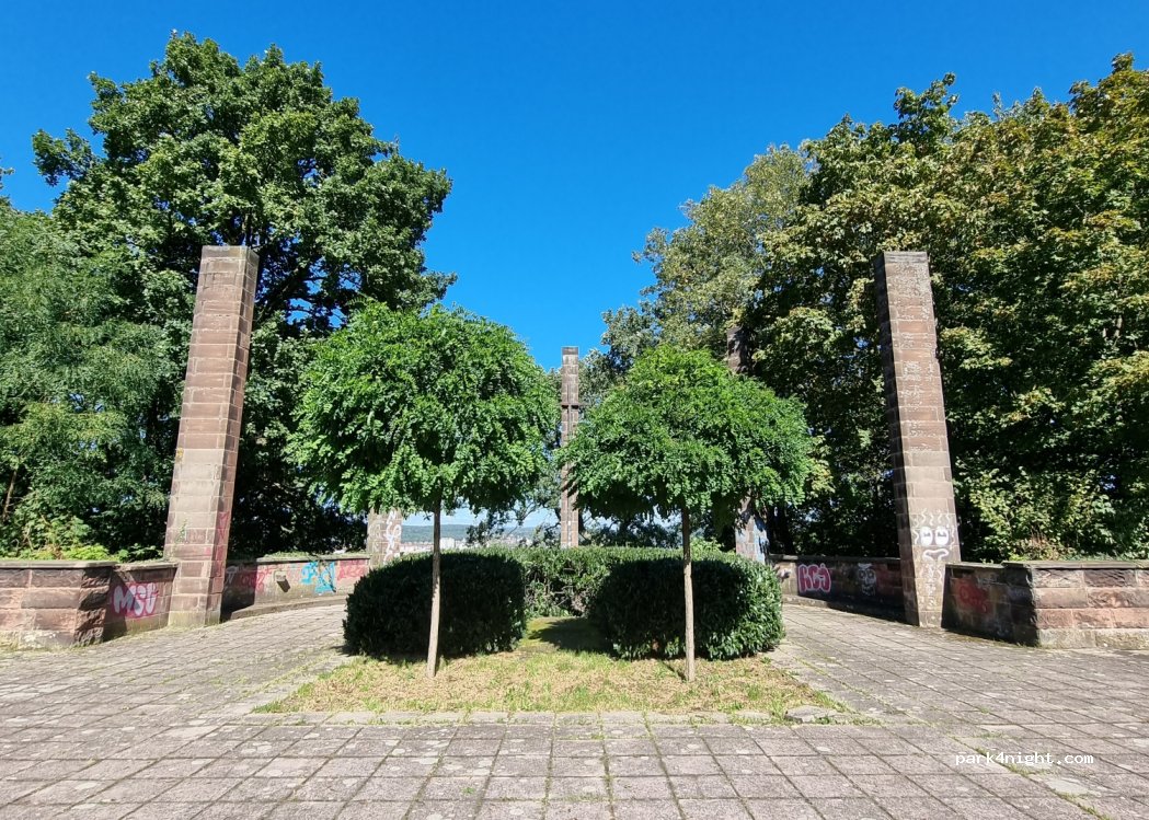 (66119) Saarbrücken - 7 Nußbergtreppe — foto 4