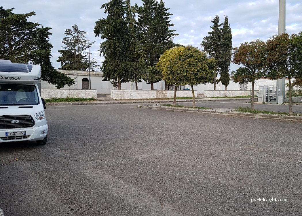 (74014) Laterza - 1 Via Martiri di Via Fani — foto 2
