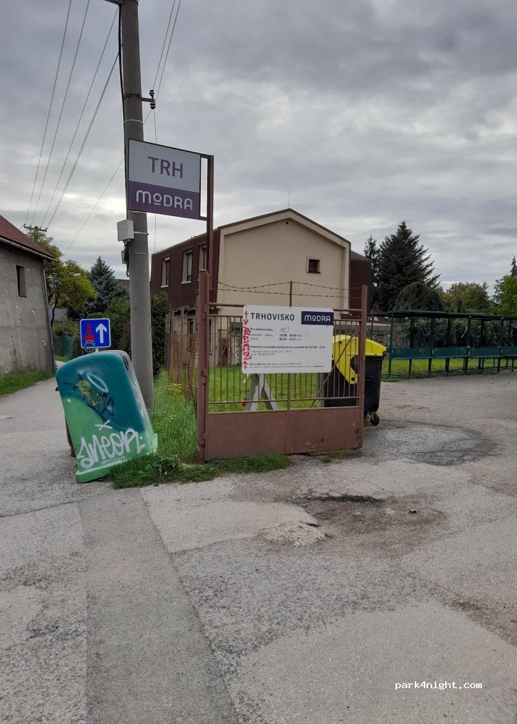 (900 01) Modra - 6 Slovenského národného povstania — foto
