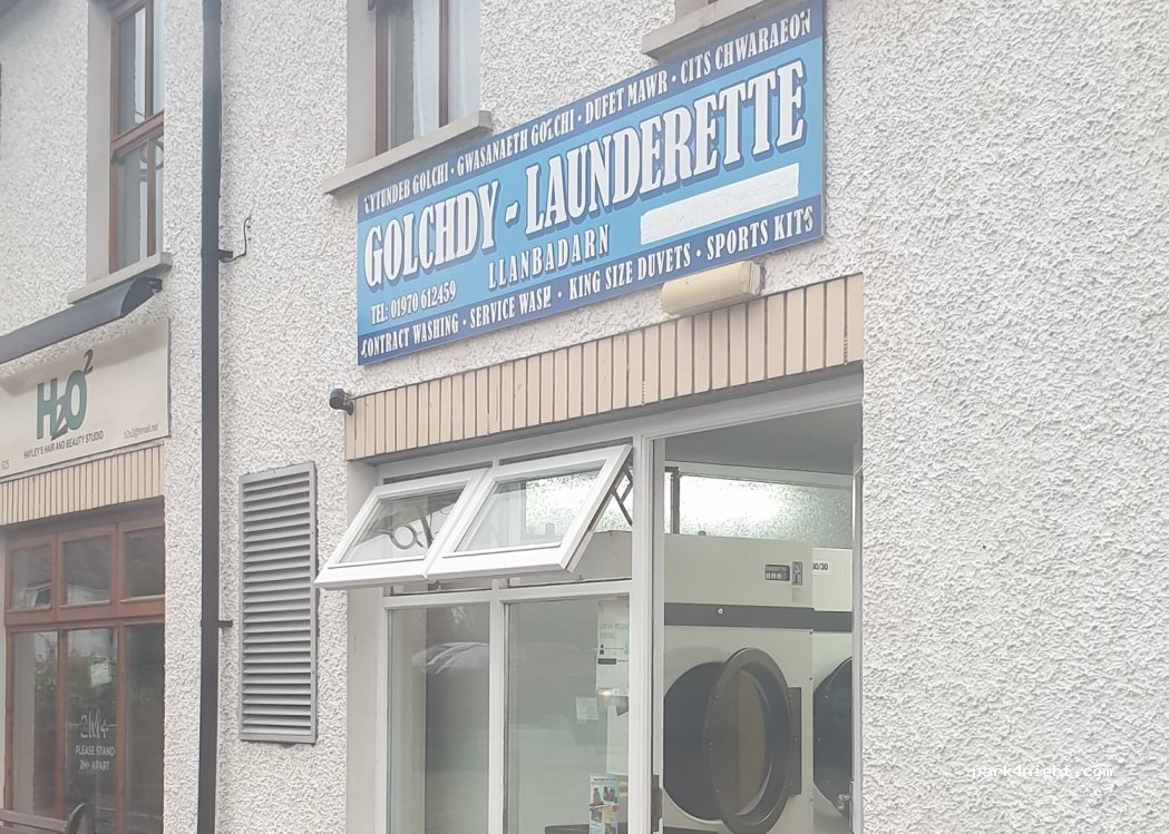 (SY23 3RA) Llanbadarn Fawr - Primrose Hill — foto