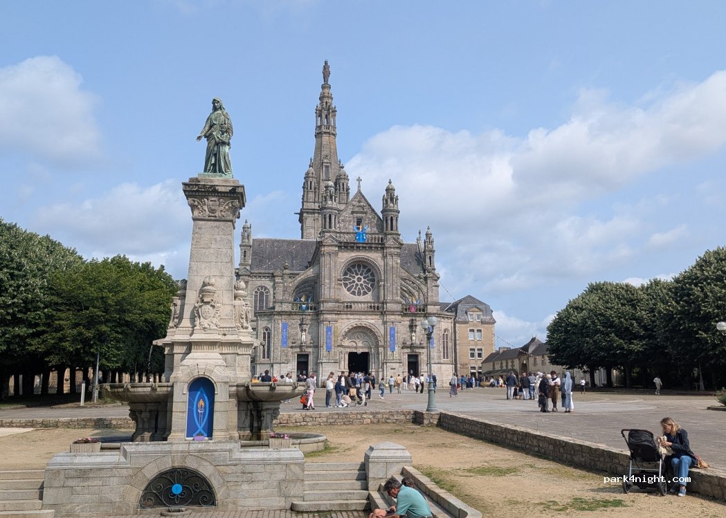 (56400) Sainte-Anne-d'Auray - Rue Jean Pierre Calloch — foto 5