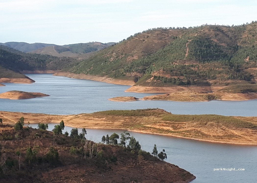 (8300-100) Silves - — foto 3