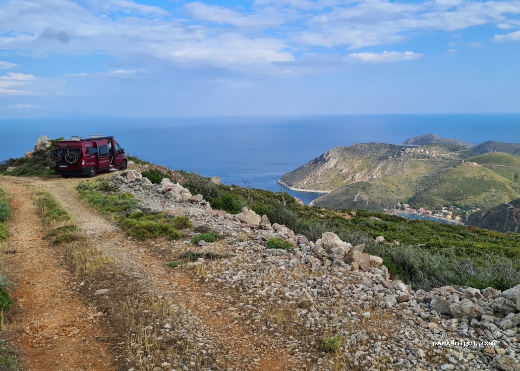 (230 71) Anatoliki Mani - Unnamed Road — foto 2
