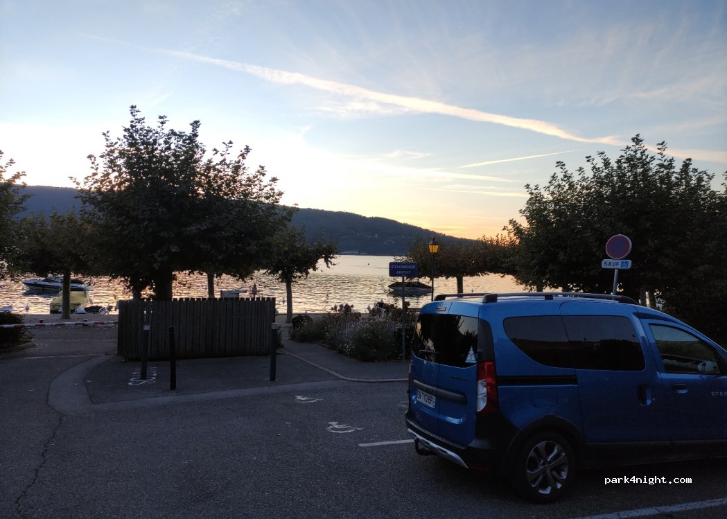 (74290) Veyrier-du-Lac - 18 Avenue Général Doyen — foto