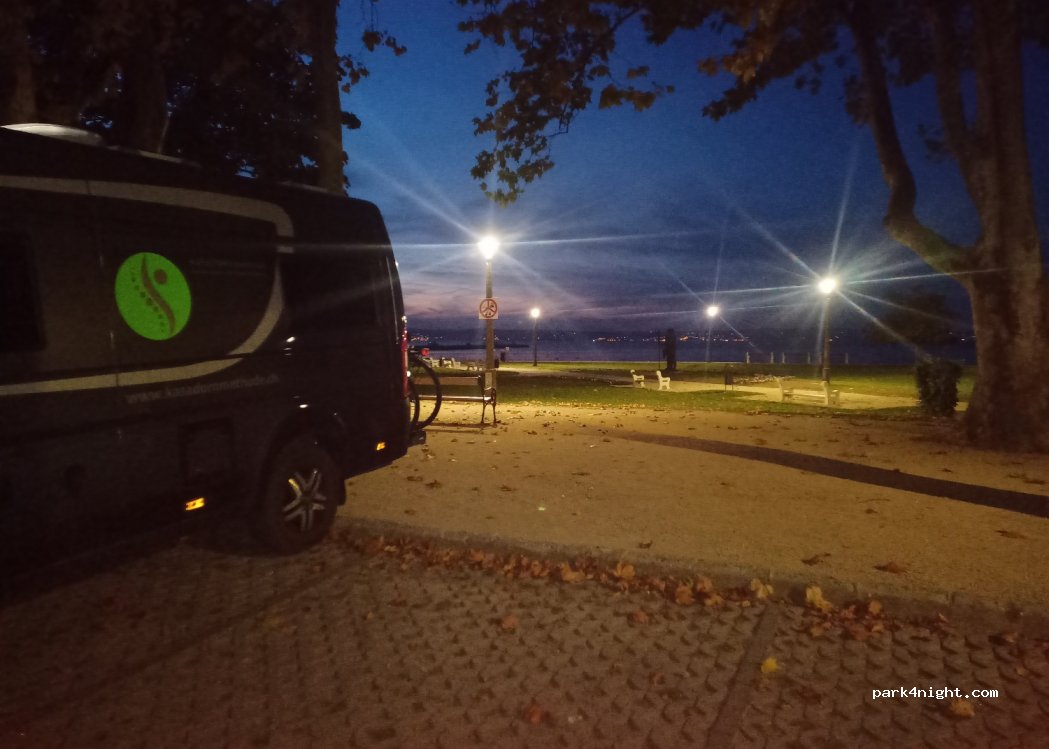 (8600) Siófok - Mártírok útja 8 — foto 3