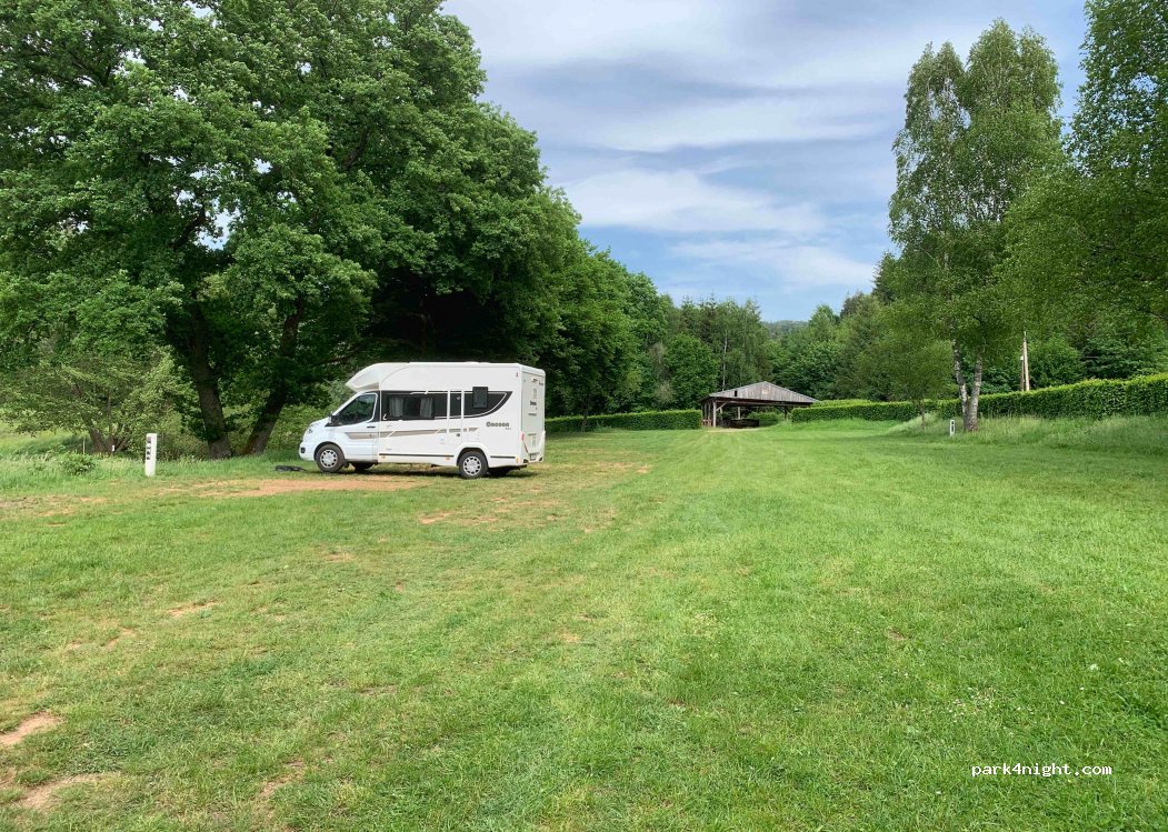 Camping municipal de Saint-Quirin — foto