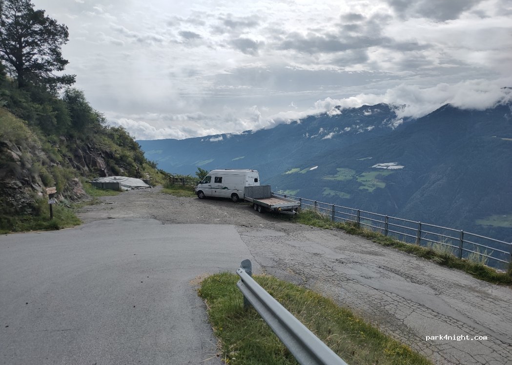 (39020) Castelbello-Ciardes - Unnamed Road — foto 3