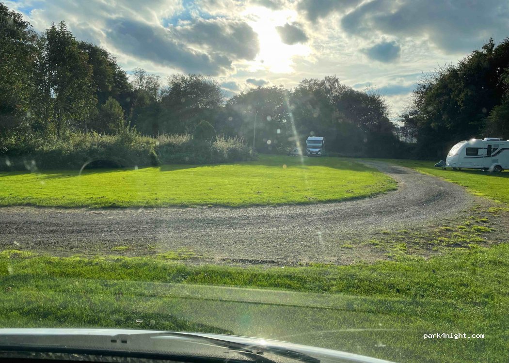 The Spinney Caravan Park — foto