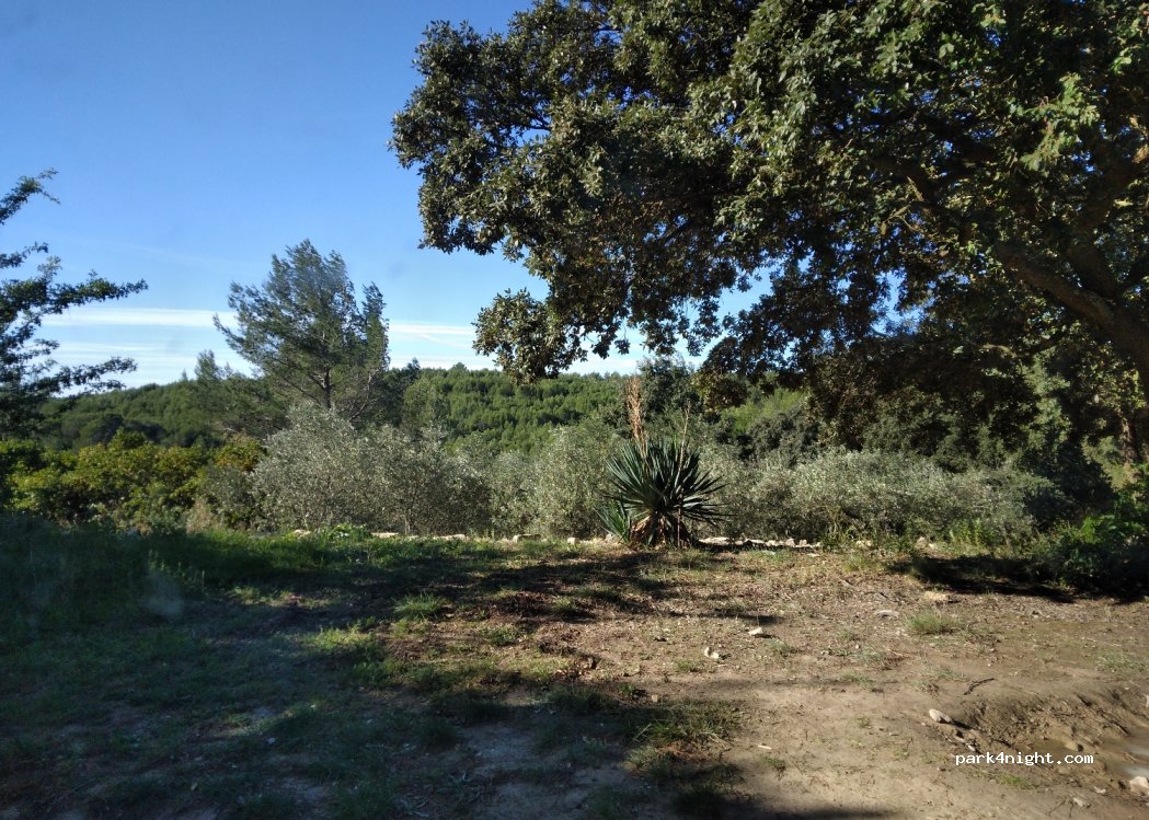 (30320) Marguerittes - 6506 Le Peissel Ouest — foto