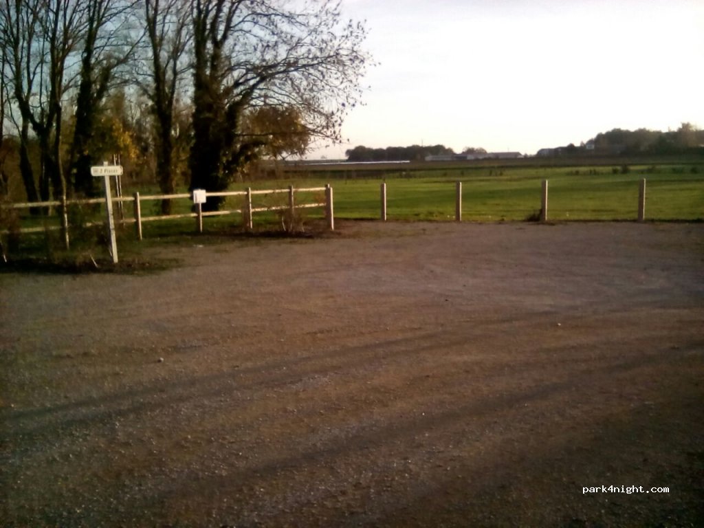 (86380) Vendeuvre-du-Poitou - 40 Route de Poitiers — foto 2