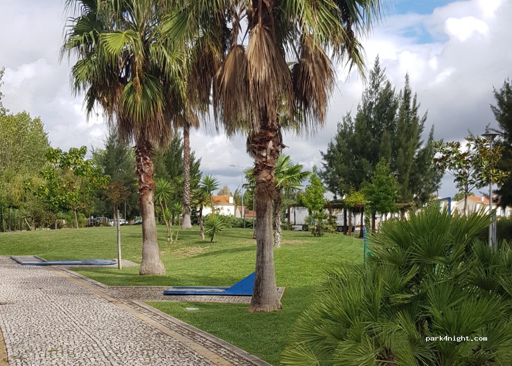 (2440) Batalha - 330 Avenida dos Descobrimentos — foto 3