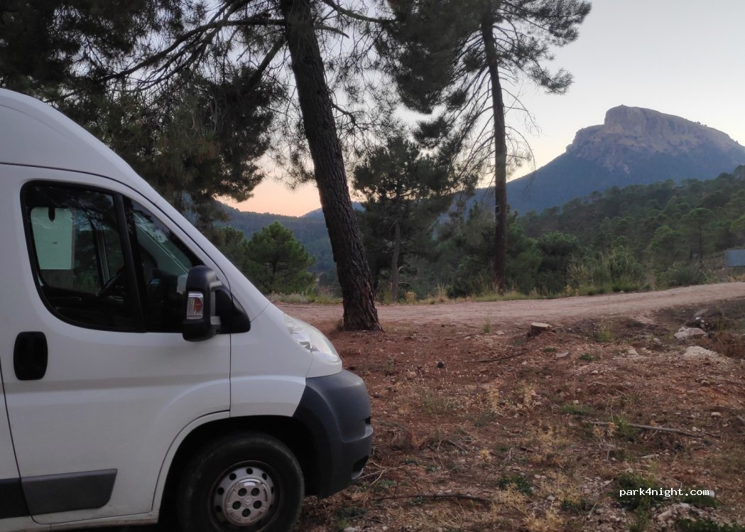 (02460) Collado - — foto
