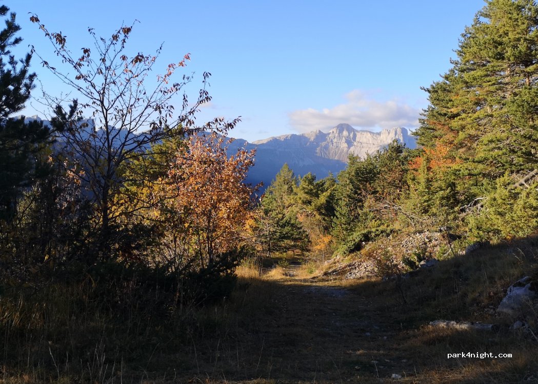 (38650) Gresse-en-Vercors - Unnamed Road — foto 2