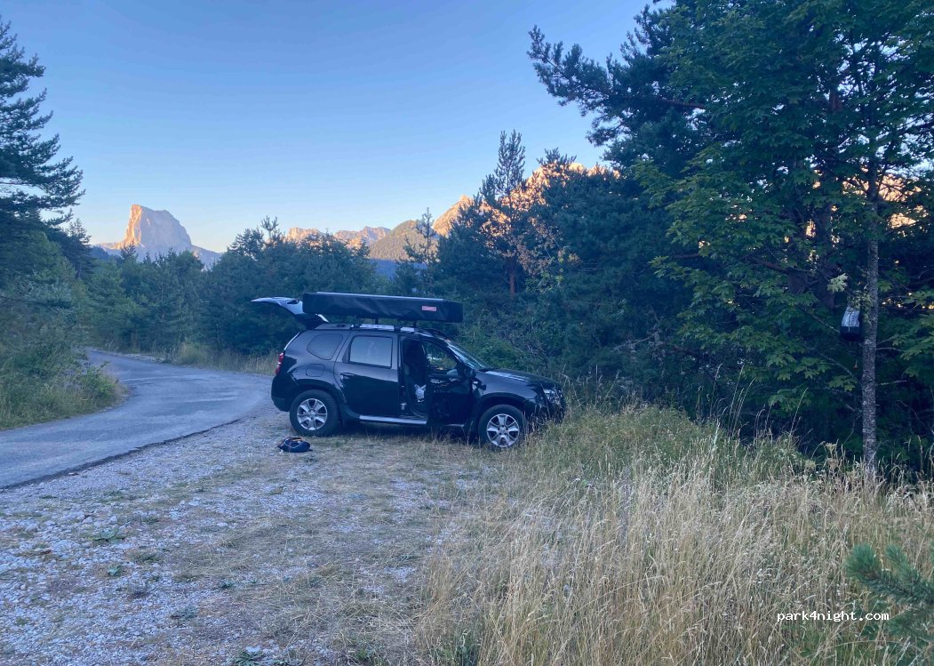 (38650) Gresse-en-Vercors - Unnamed Road — foto 4