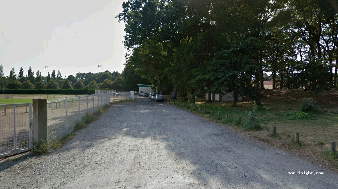 (44250) Saint-Brevin-les-Pins - 1 Avenue des Sports — foto 2