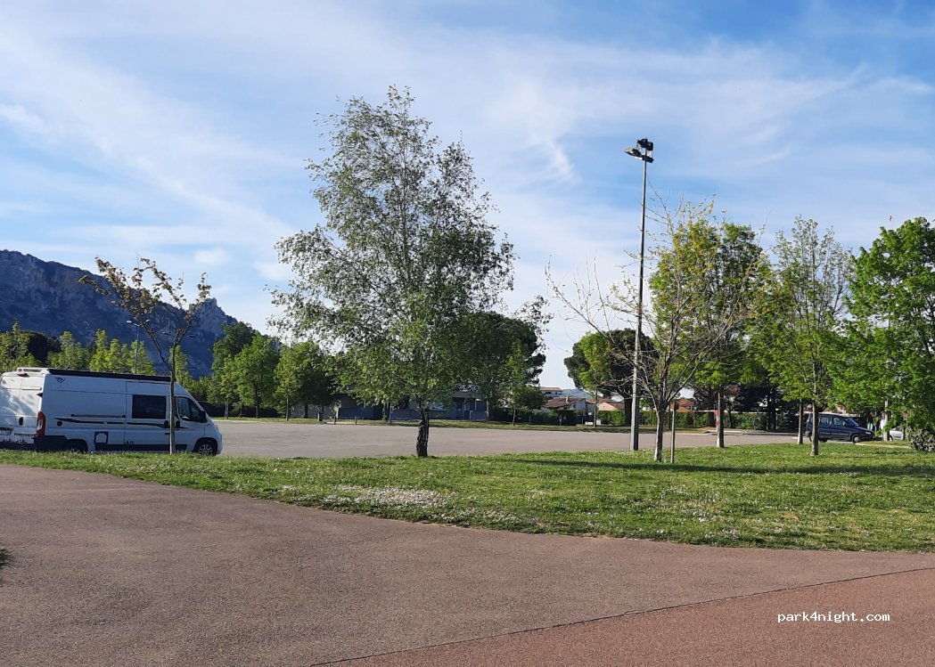(07500) Guilherand-Granges - Rue Pierre de Coubertin — foto 2