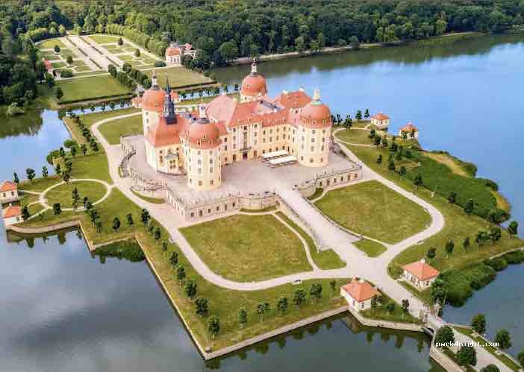 (01468) Moritzburg - Schlossalle — foto 4