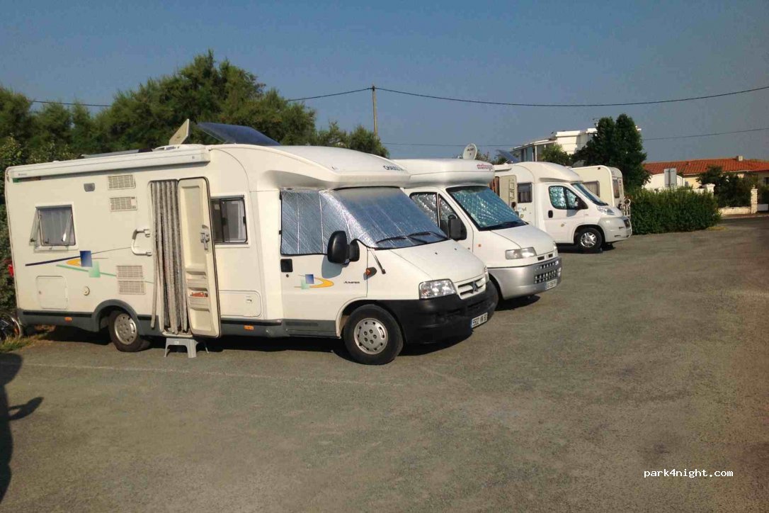 (17450) Fouras - 100-116 Avenue du Bois Vert — foto